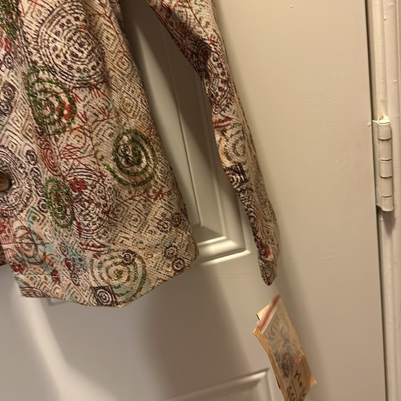 Lifestyle Lightweight jacket with beads, gold sparkles wood buttons size PS /K-5 - Picture 3 of 6